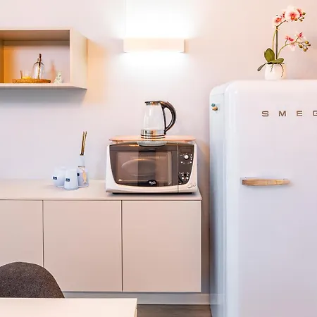 Giardinello Apartment